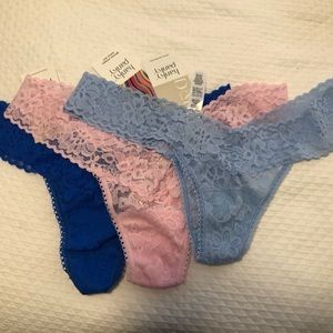 3 NWT Hanky Panky Original Low Rise Thong Panties